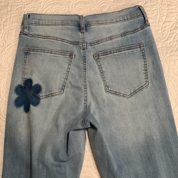 NEW Altar’d State Waterside High Rise Flare Jean - Picture 7 of 16